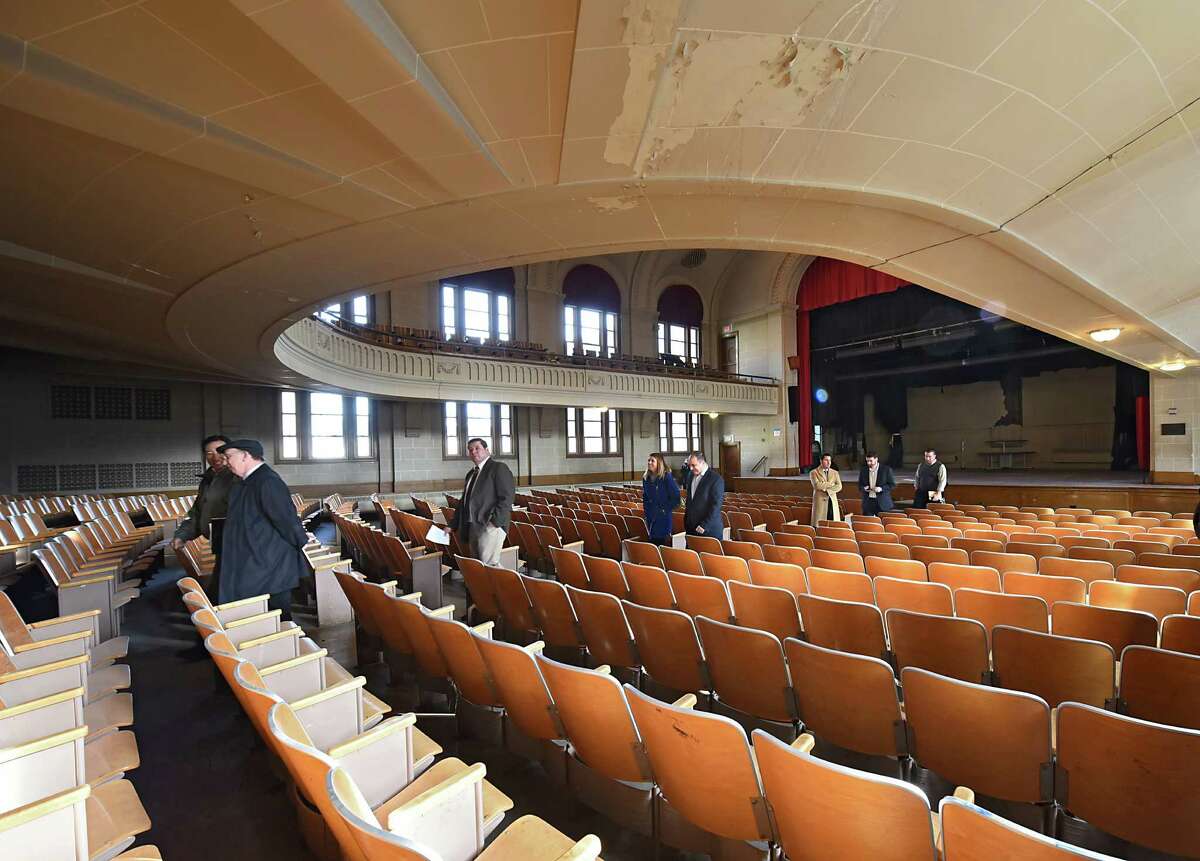 UAlbany offers tour of Schuyler Building
