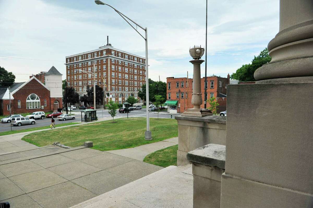 UAlbany offers tour of Schuyler Building