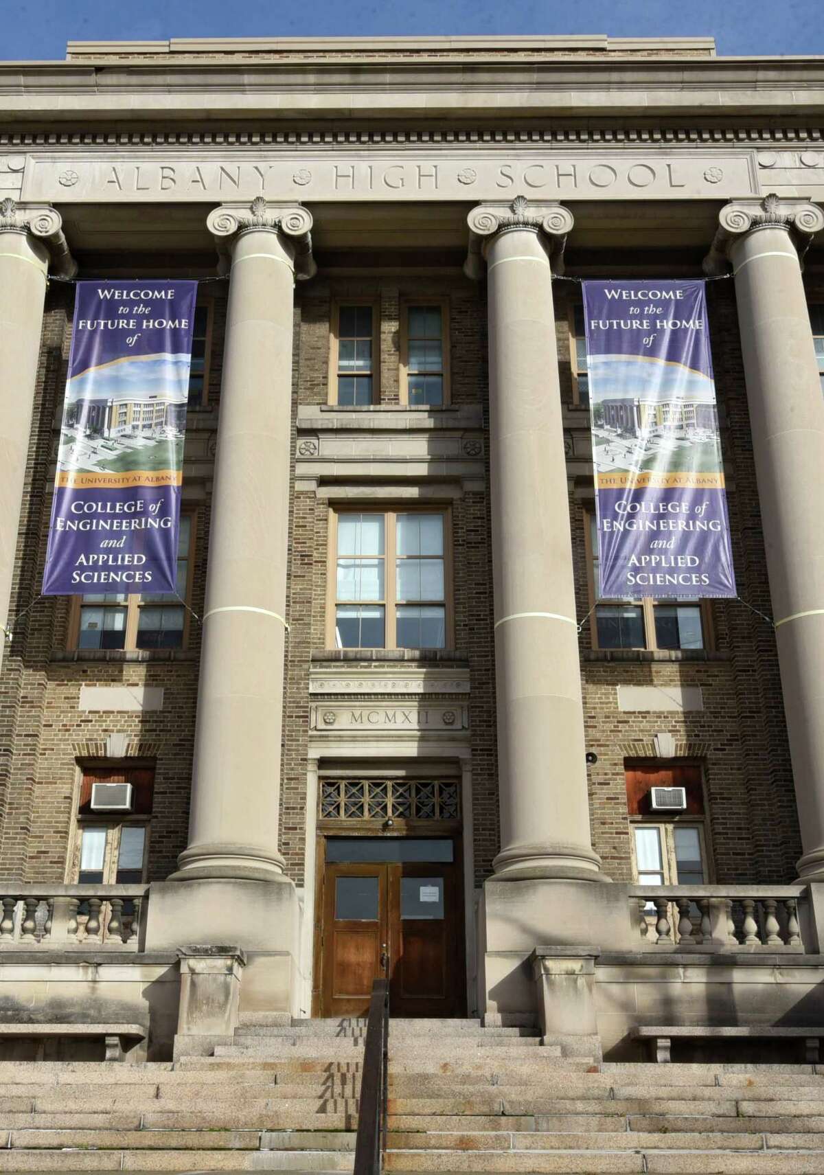 UAlbany offers tour of Schuyler Building