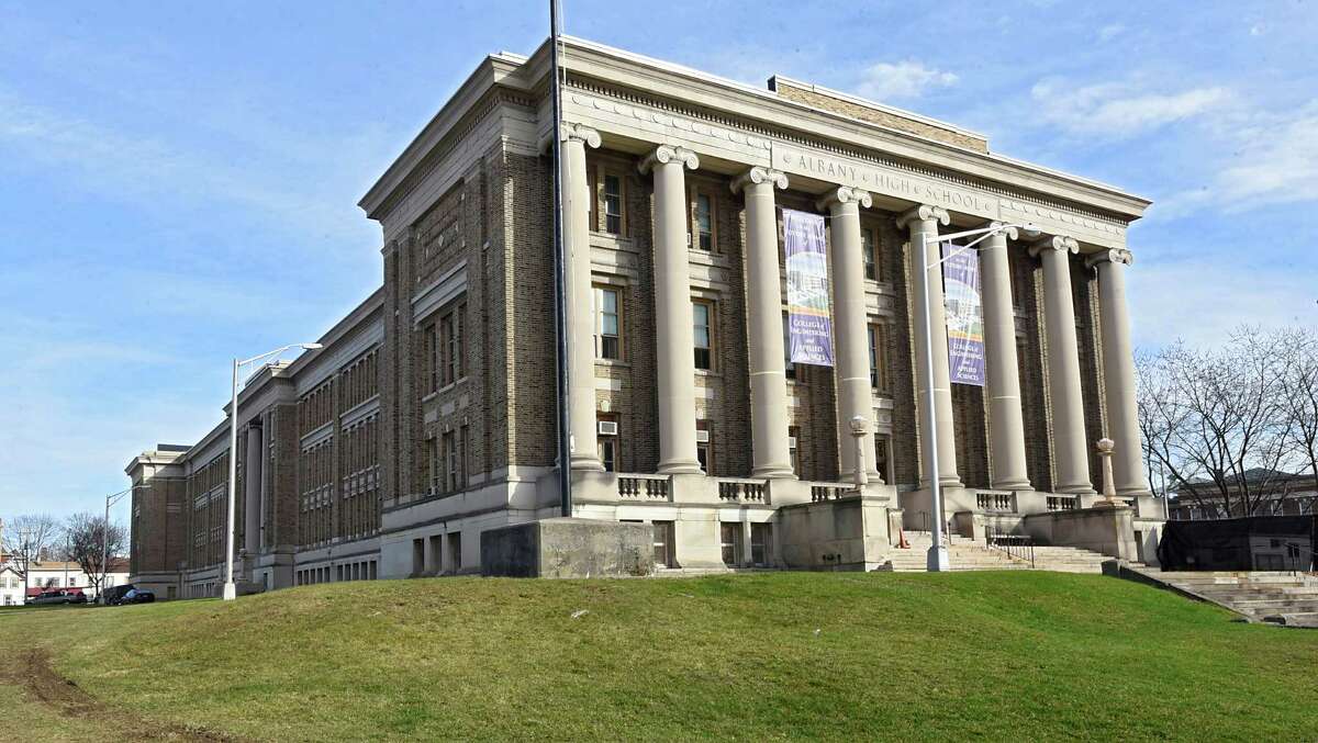 UAlbany offers tour of Schuyler Building