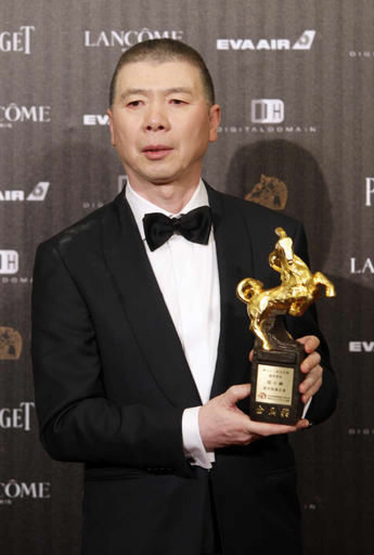 Feng Xiaogang wins Golden Horse for 'I Am Not Madame Bovary
