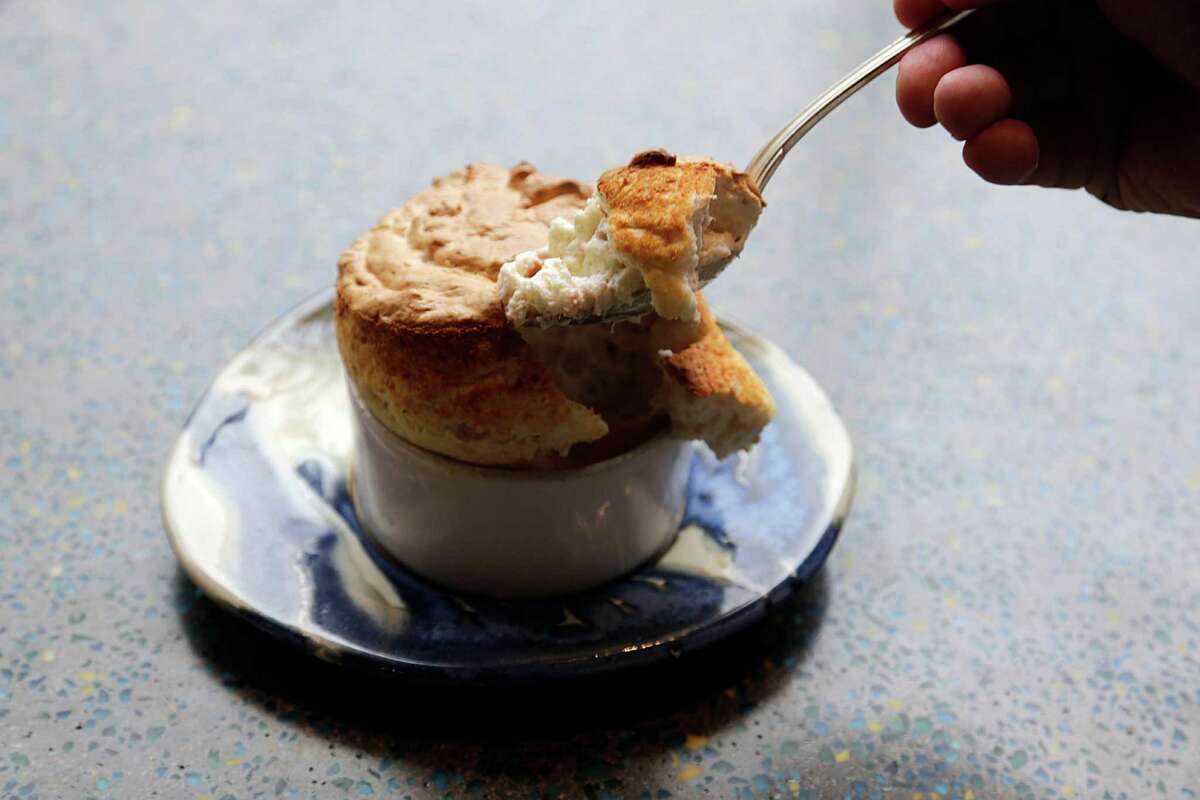 Review Dallas import Rise No. 2 is high on souffles and charm