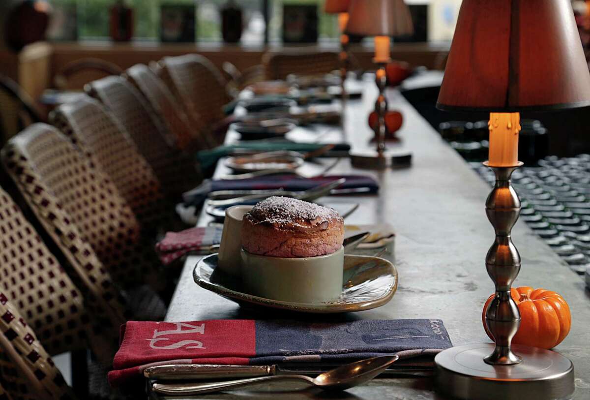 Review Dallas import Rise No. 2 is high on souffles and charm