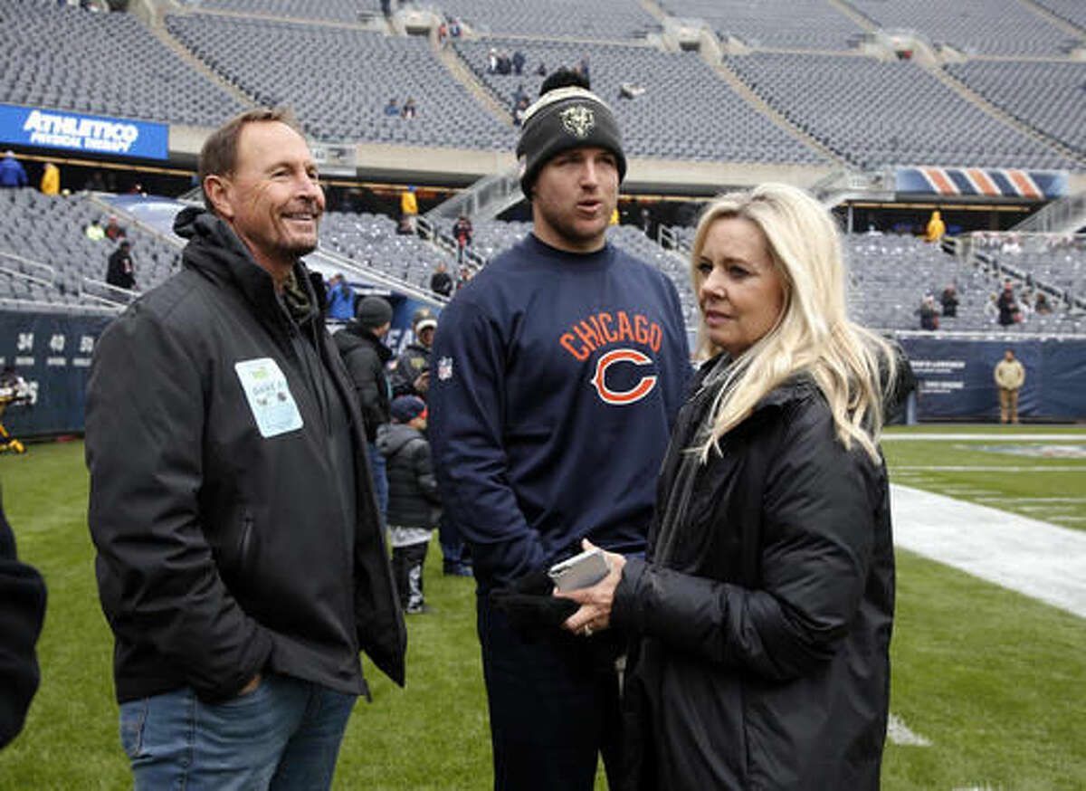 Chicago Bears: Who Is Matt Barkley and Is He For Real?