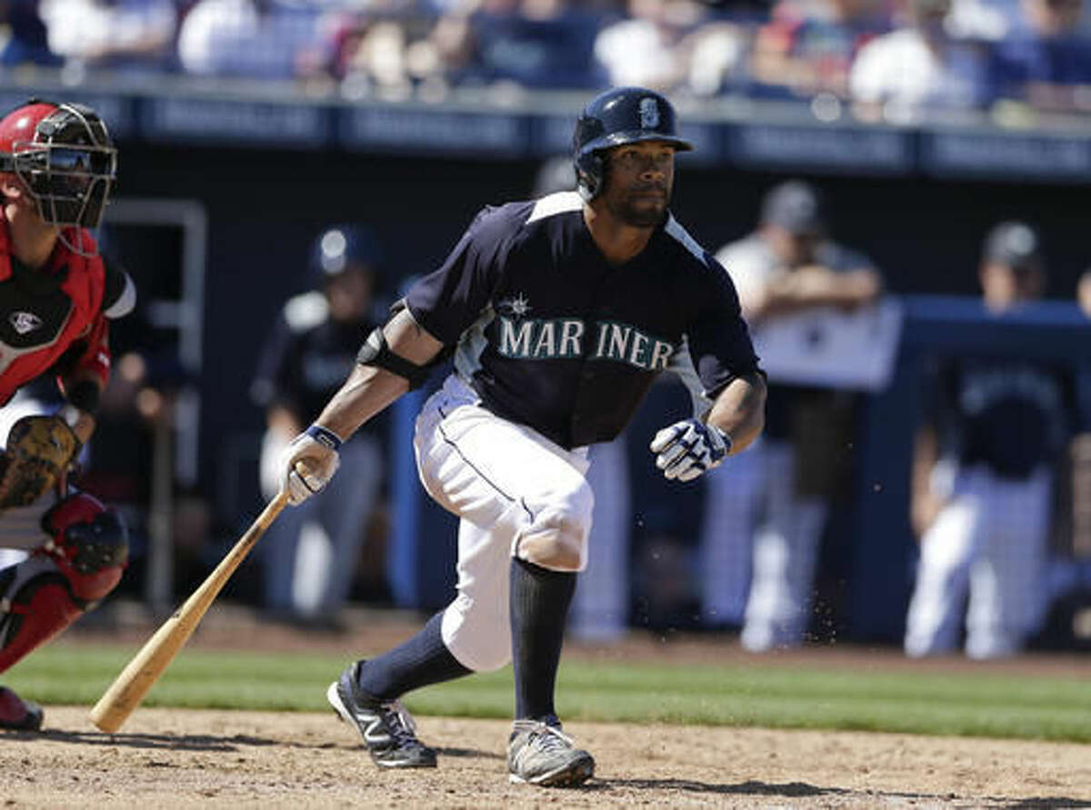 Brewers Sign Eric Thames, Designate Chris Carter - MLB Trade Rumors