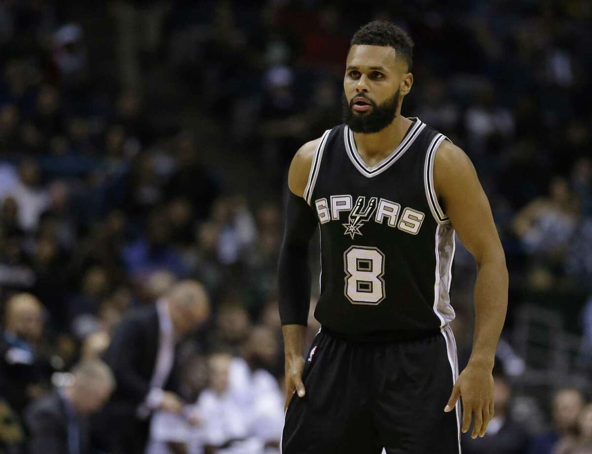San Antonio Spurs' Patty Mills during the second half of an NBA basketball game against the Milwaukee Bucks Monday, Dec. 5, 2016, in Milwaukee. The Spurs won, 97-96. (AP Photo/Aaron Gash)