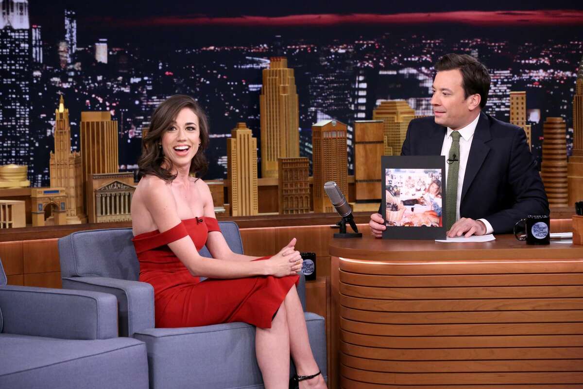 9. Colleen Ballinger  Earned: $5 million Subscribers: 4,764,041 Her alter-ego, Miranda Sings, is a tone-deaf singer who believes she is destined for fame despite her lack of talent and her YouTube channel consists entirely of her. The comedian has recently debuted a Netflix series titled "Haters Back Off."