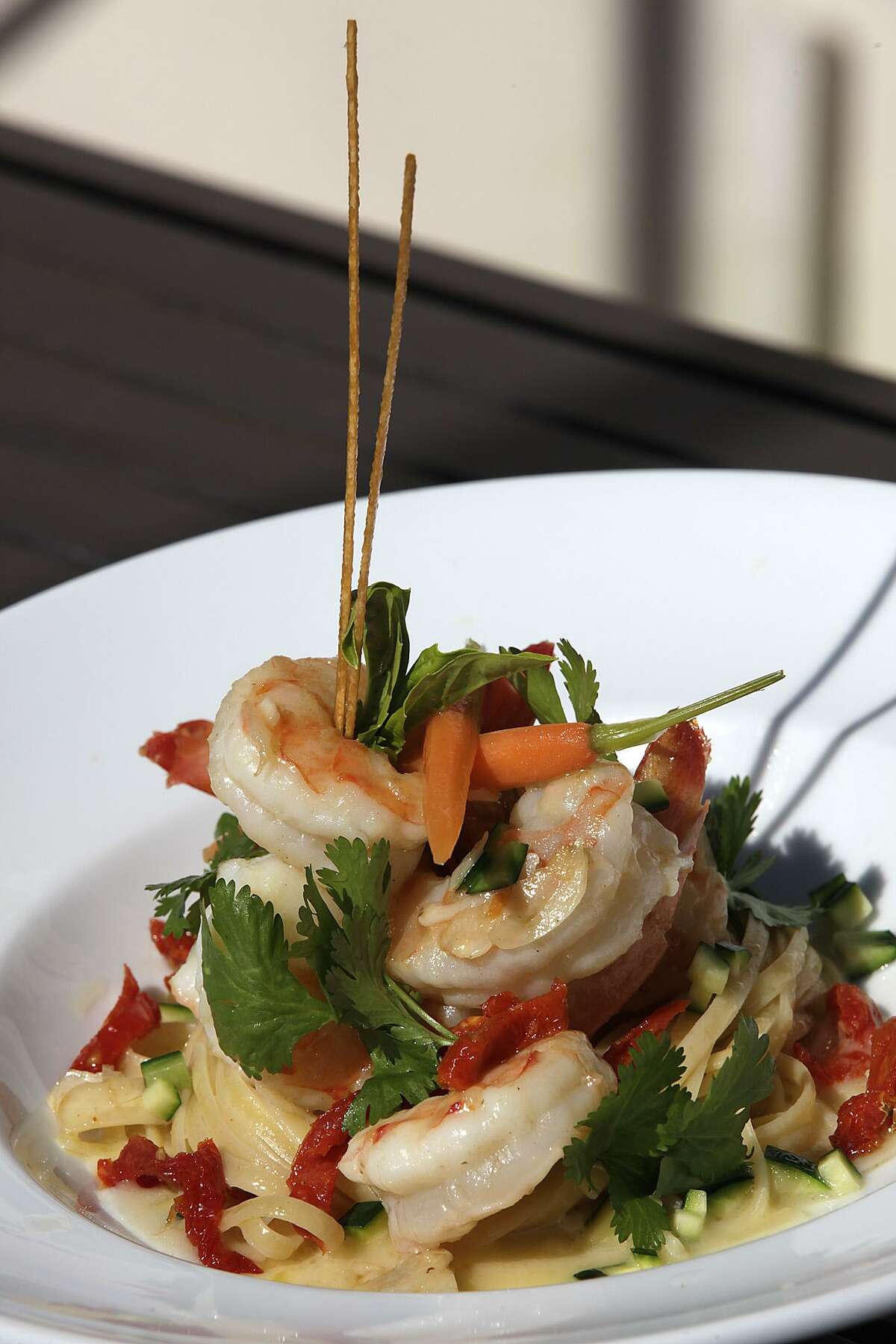 Recipe The Grill S Jumbo Texas Gulf Shrimp With Cilantro Butter And Linguine