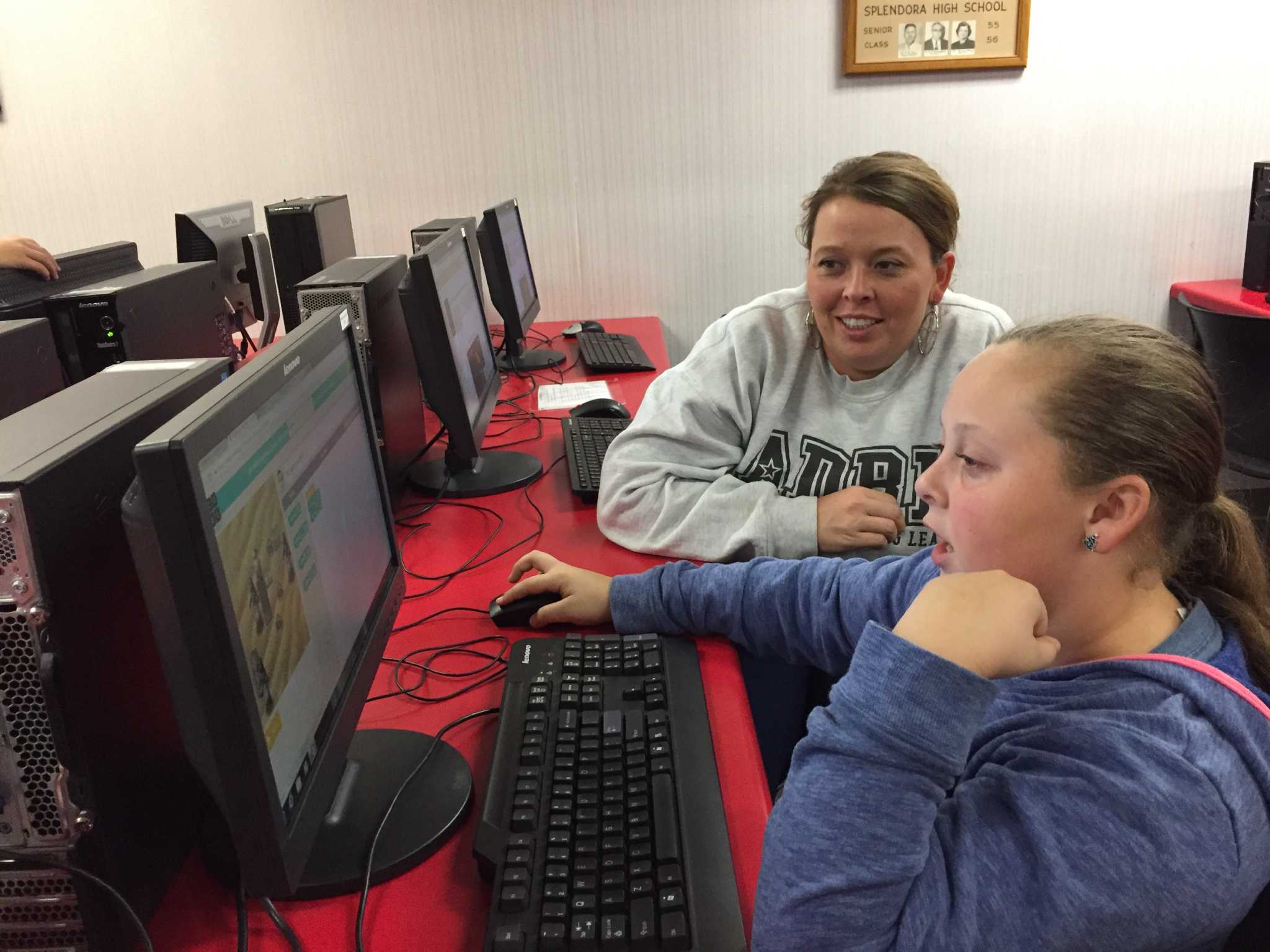 Splendora ISD aims to connect students through coding