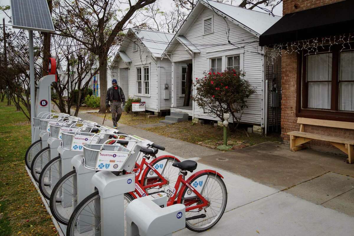 Bikes wait for riders at the B-Cycle kiosk near the Project Row Houses in the 3rd Ward﻿.﻿ The kiosks there consistently underperform others in the city.