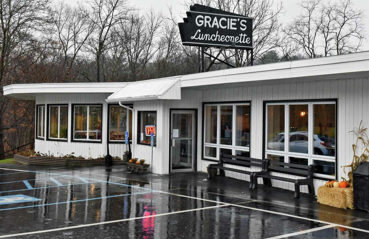 Restaurant review Gracie's