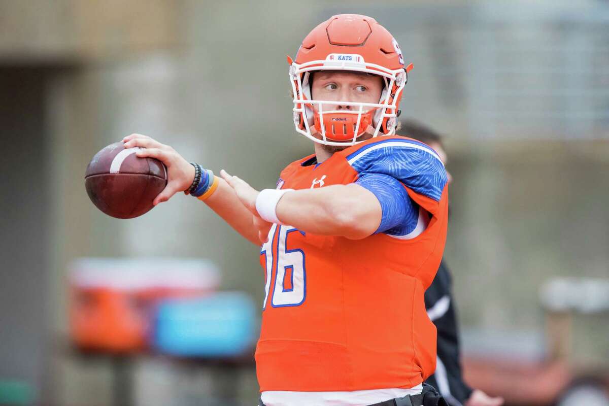 Sam Houston State quarterback Jeremiah Briscoe (16) participates in position warm-ups before a NCAA Division I Football Championship Subdivision playoff football game Bowers Stadium this past Saturday.