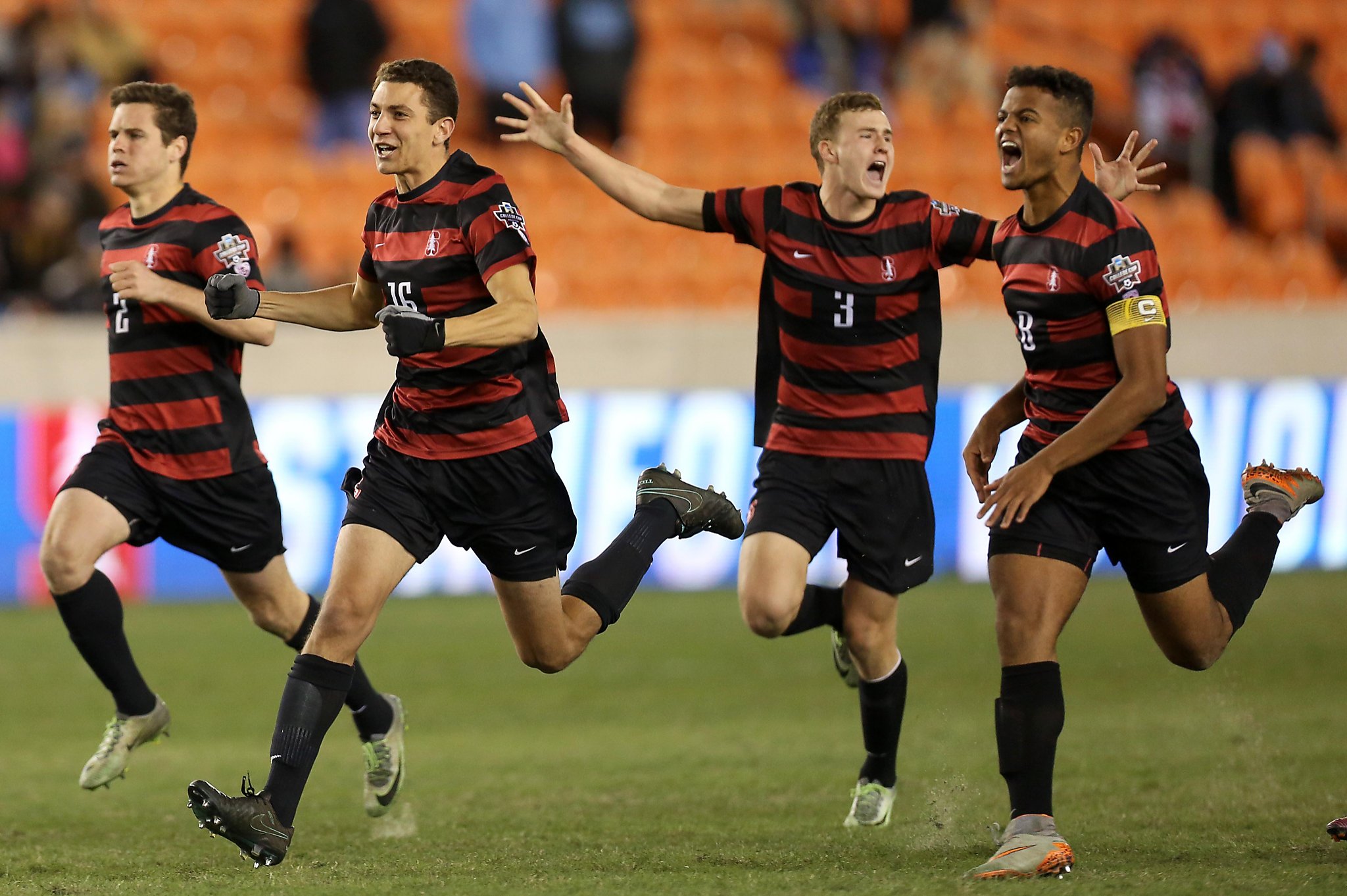 Stanford advances to College Cup final, 10for10 on PKs