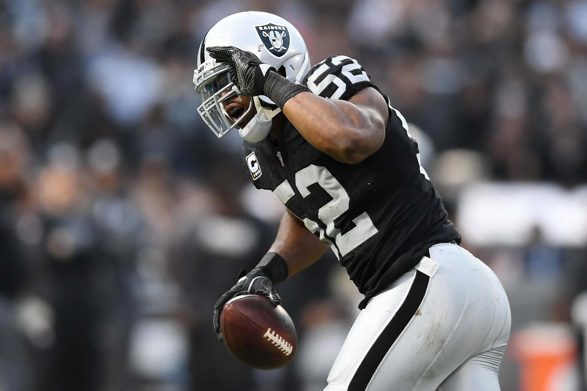 Derek Carr, Khalil Mack have Raiders poised for playoff push – The Denver  Post