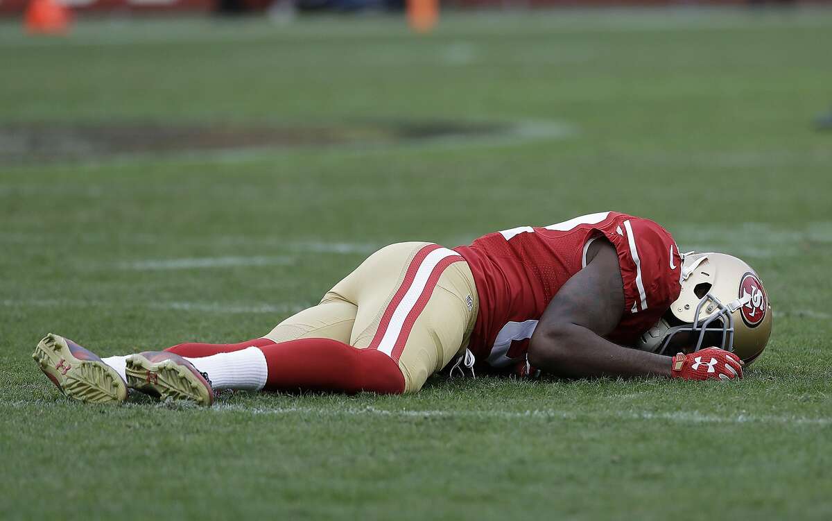 49ers' Torrey Smith still having post-concussion symptoms