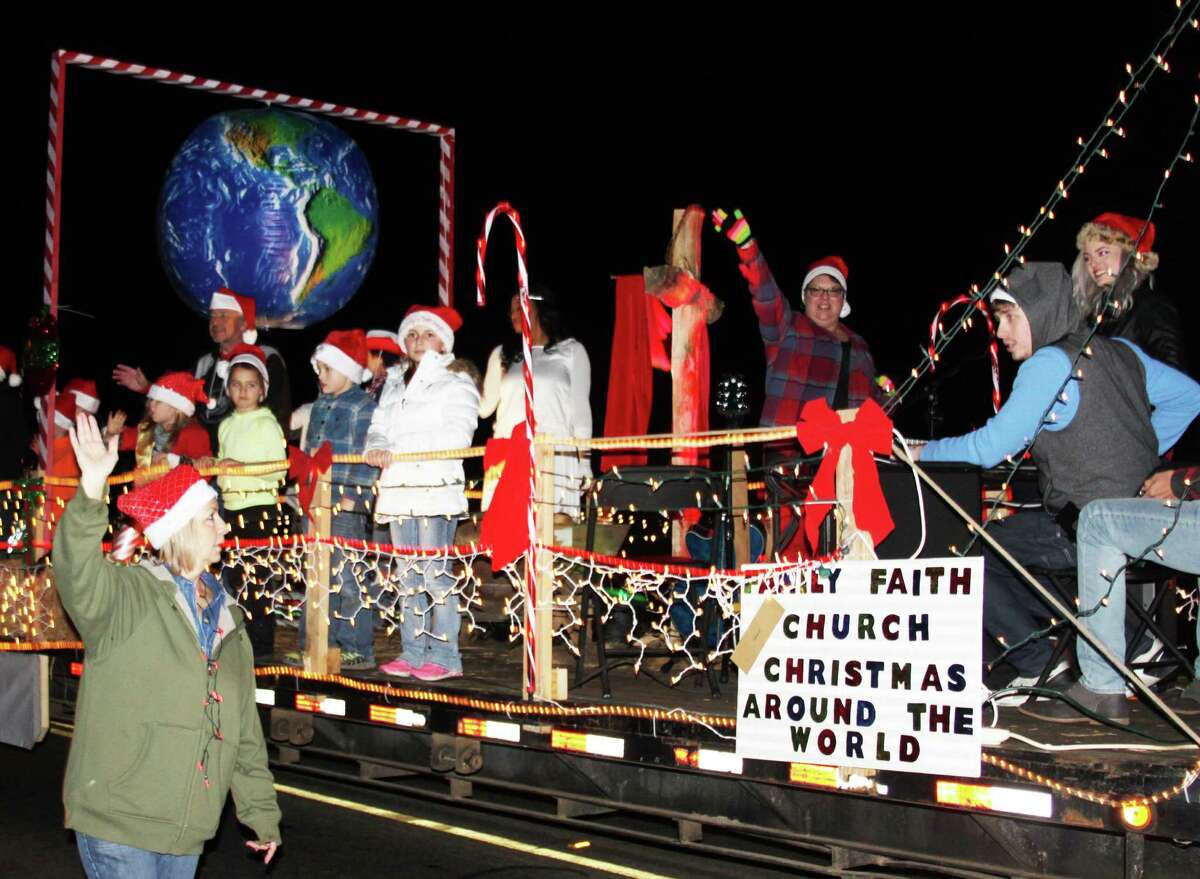 Coldspring floats from rainedout parades