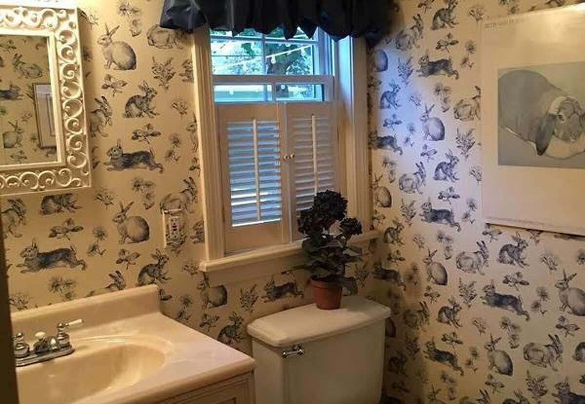 For sale 5 homes in the North Colonie school district