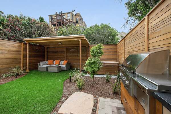 Two Level Noe Valley Condo Awaits First Owner Sfchronicle Com