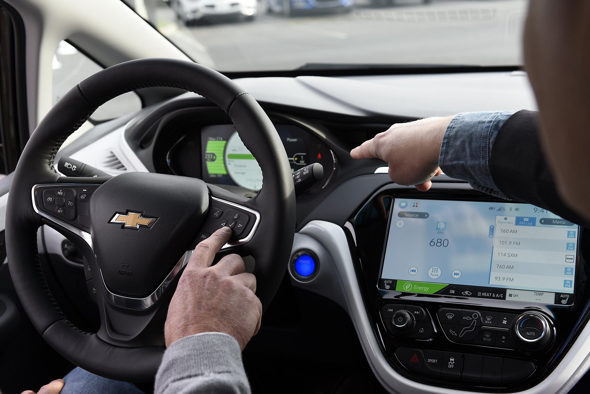 Chevy's mysterious selfdriving car tests out the streets of San Francisco