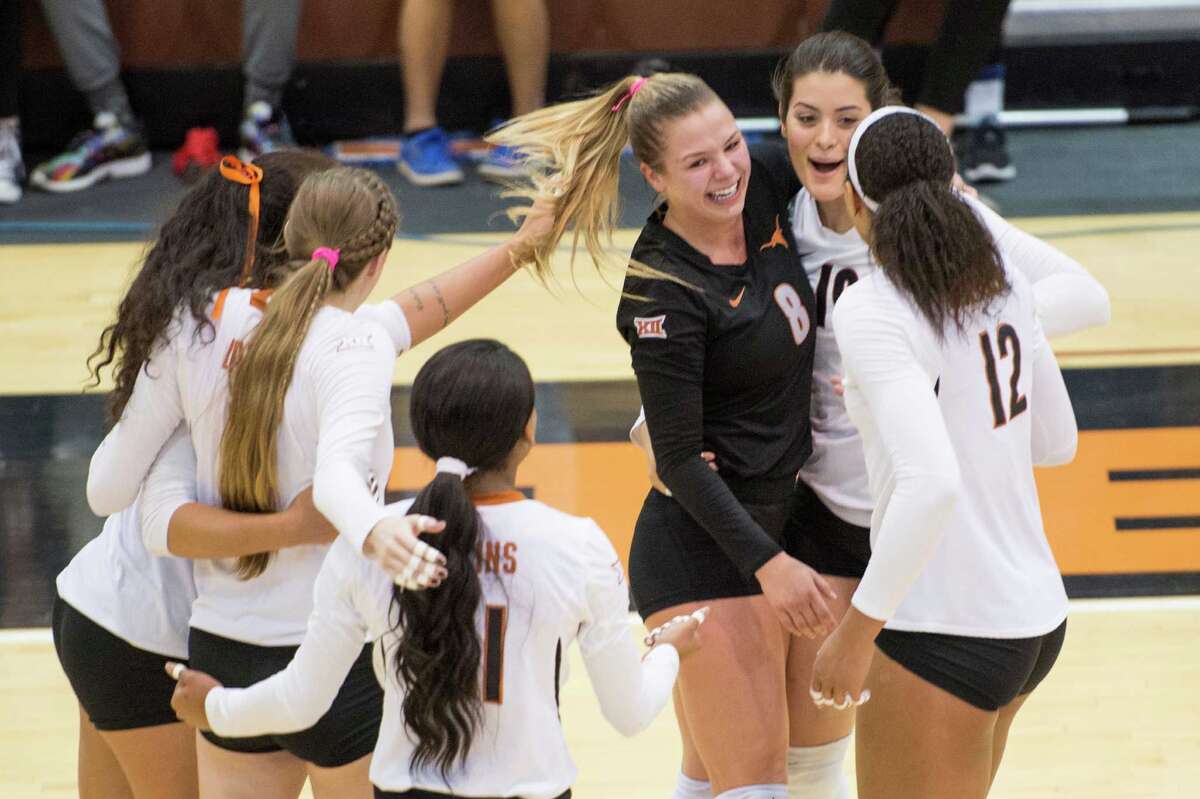 In Final Four again, Texas seeks first volleyball title since 2012