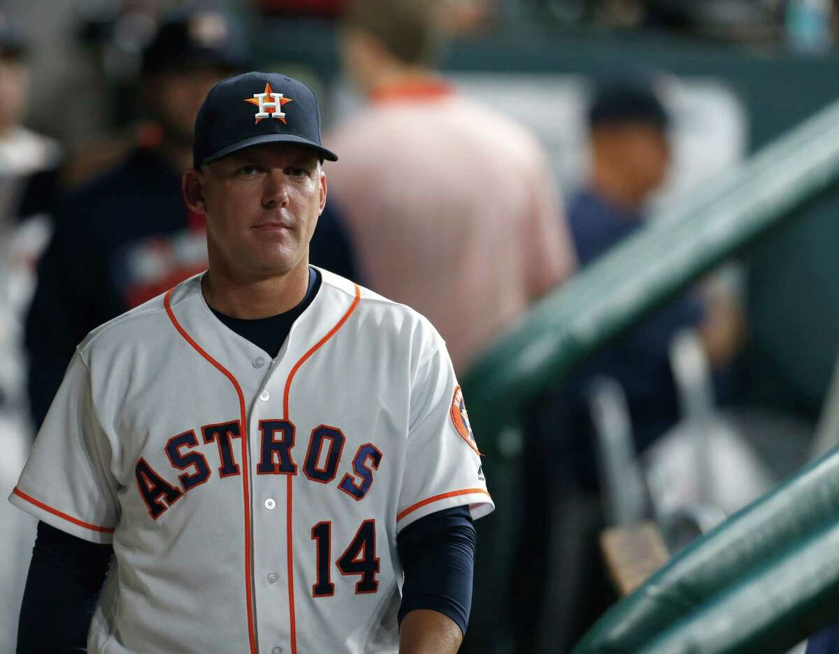 Manager AJ Hinch of the Houston Astros and family on the field after  News Photo - Getty Images