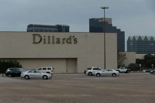 Struggling Greenspoint Mall finds a buyer at last - 0