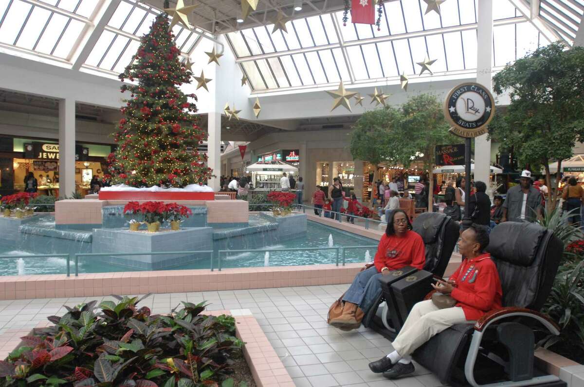 Struggling Greenspoint Mall finds a buyer at last