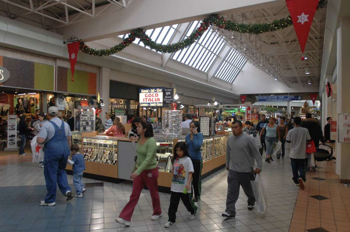 Greenspoint Mall's long decline offers lessons for retailers