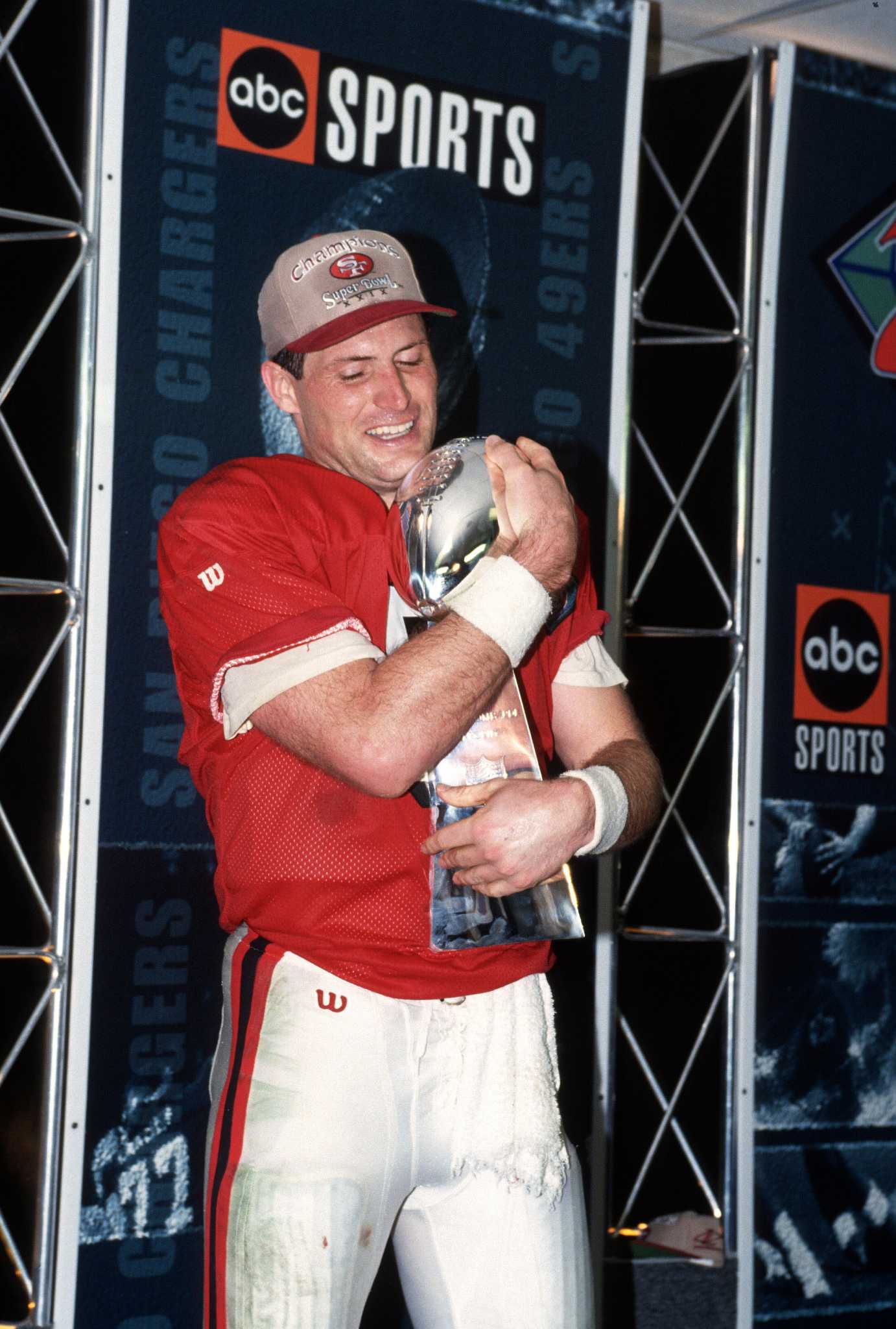 Super Bowl history, Super Bowl XXIX: Steve Young gets the monkey