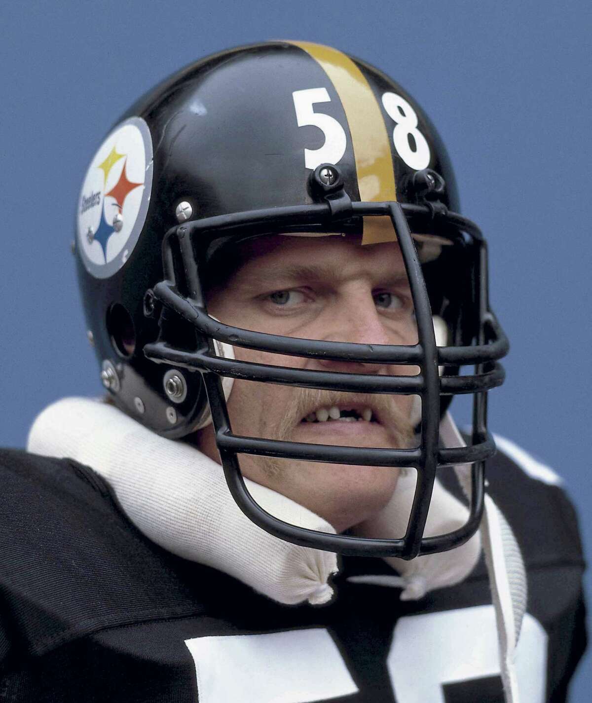 Linebacker Jack Lambert of the Pittsburgh Steelers on the bench in News  Photo - Getty Images