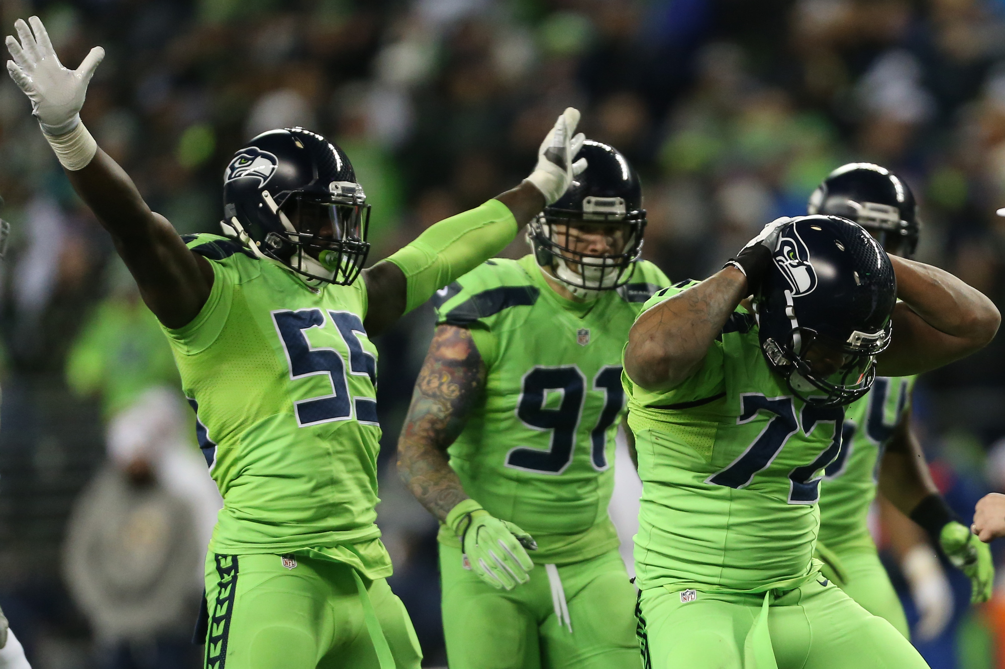 Seahawks' 'action green' uniforms earn mixed reviews