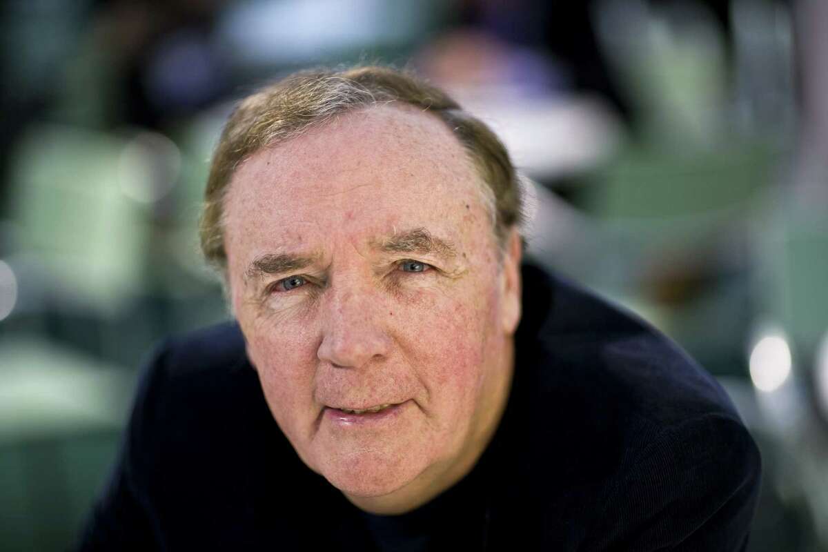 Best-selling author James Patterson gives "holiday bonuses" to independent booksellers every December.