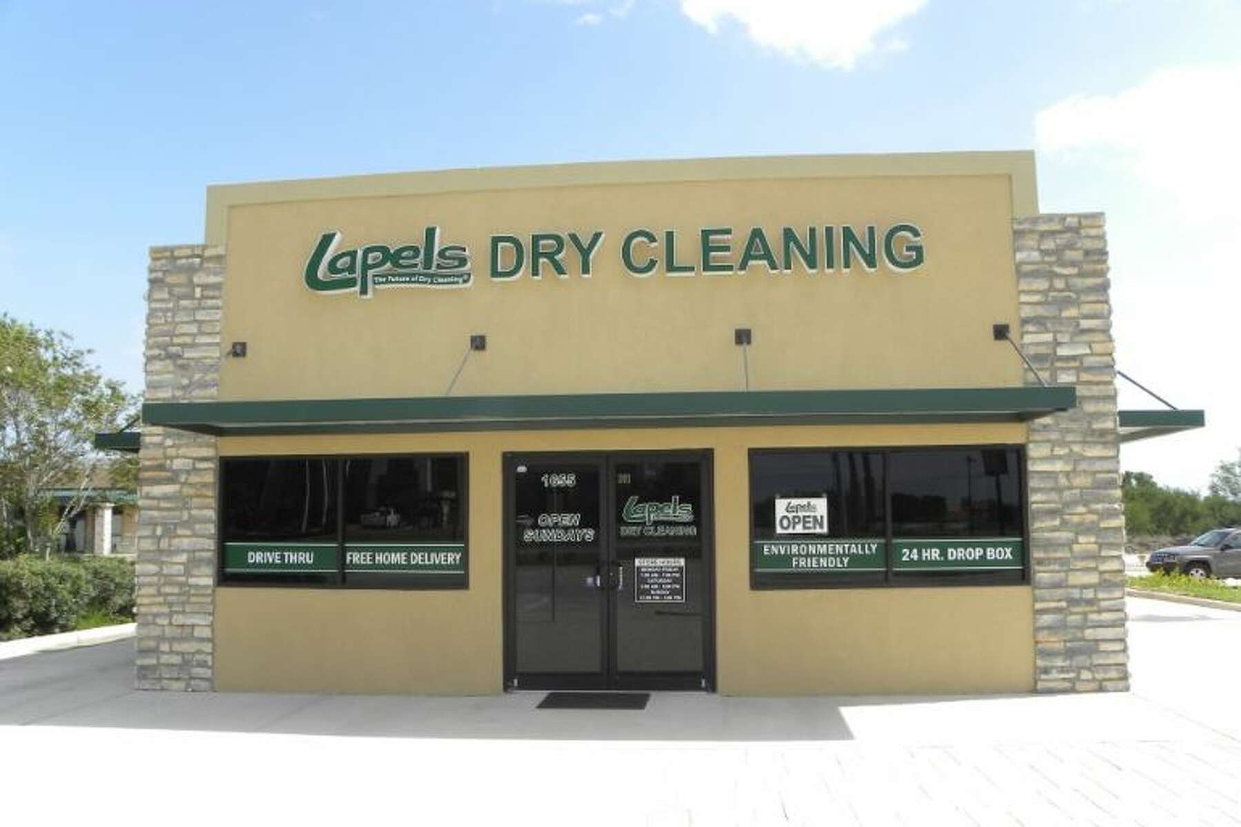 dry cleaners near me open sunday