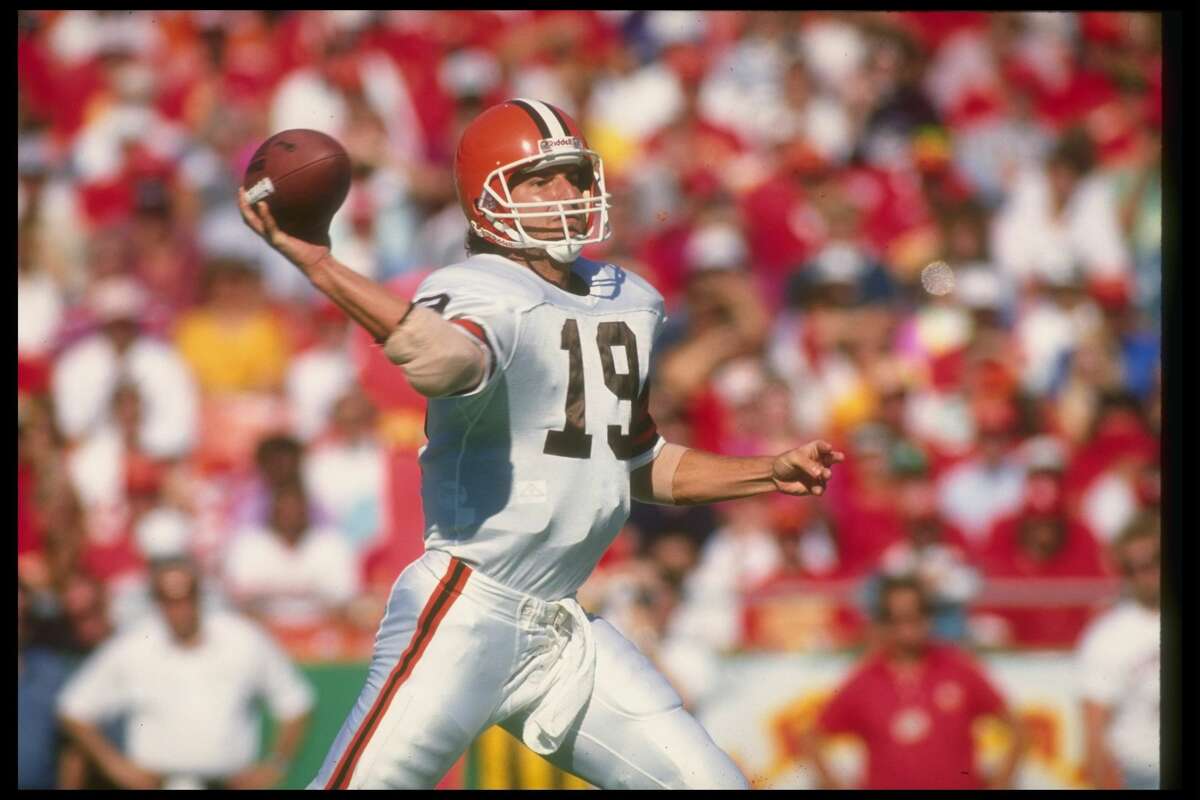 bernie kosar starting lineup