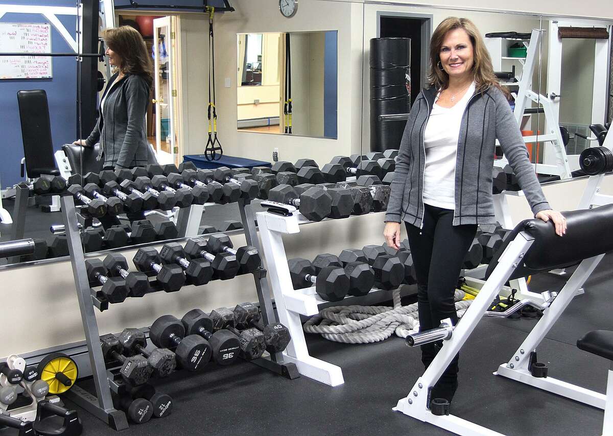 New owner makes Bethel Fitness Center 24/7 facility