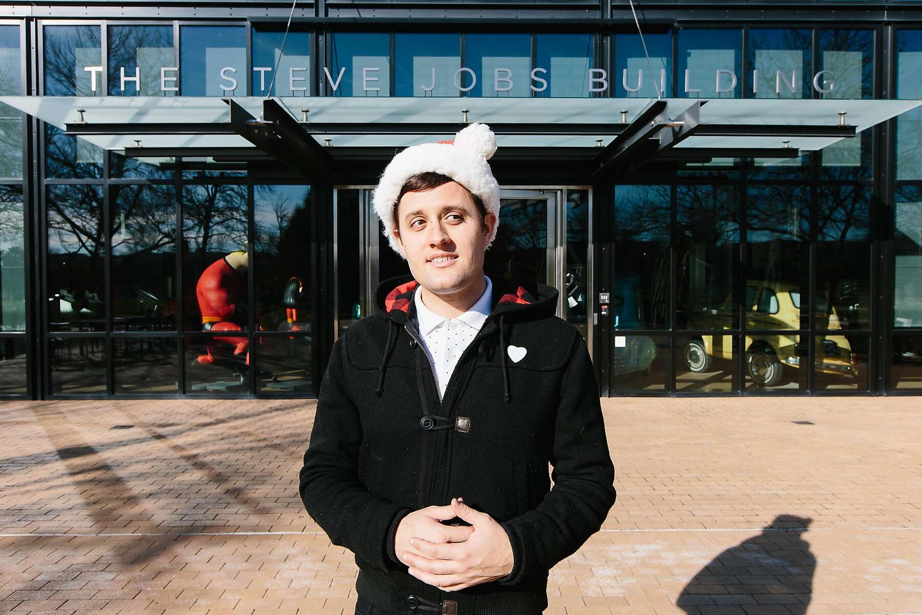 Pixar Animator Youtube Star Nick Pitera Gets In Holiday Spirit