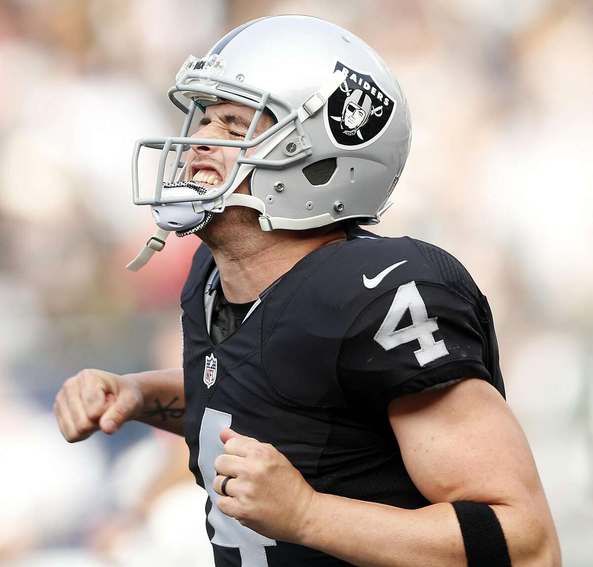 Derek Carr selected to 4th Pro Bowl amidst trade rumors - Sactown Sports