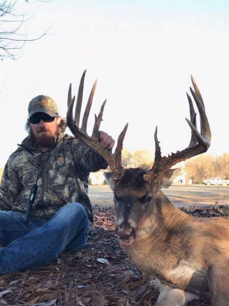 'Crazy'-sized buck killed in Mississippi may break record