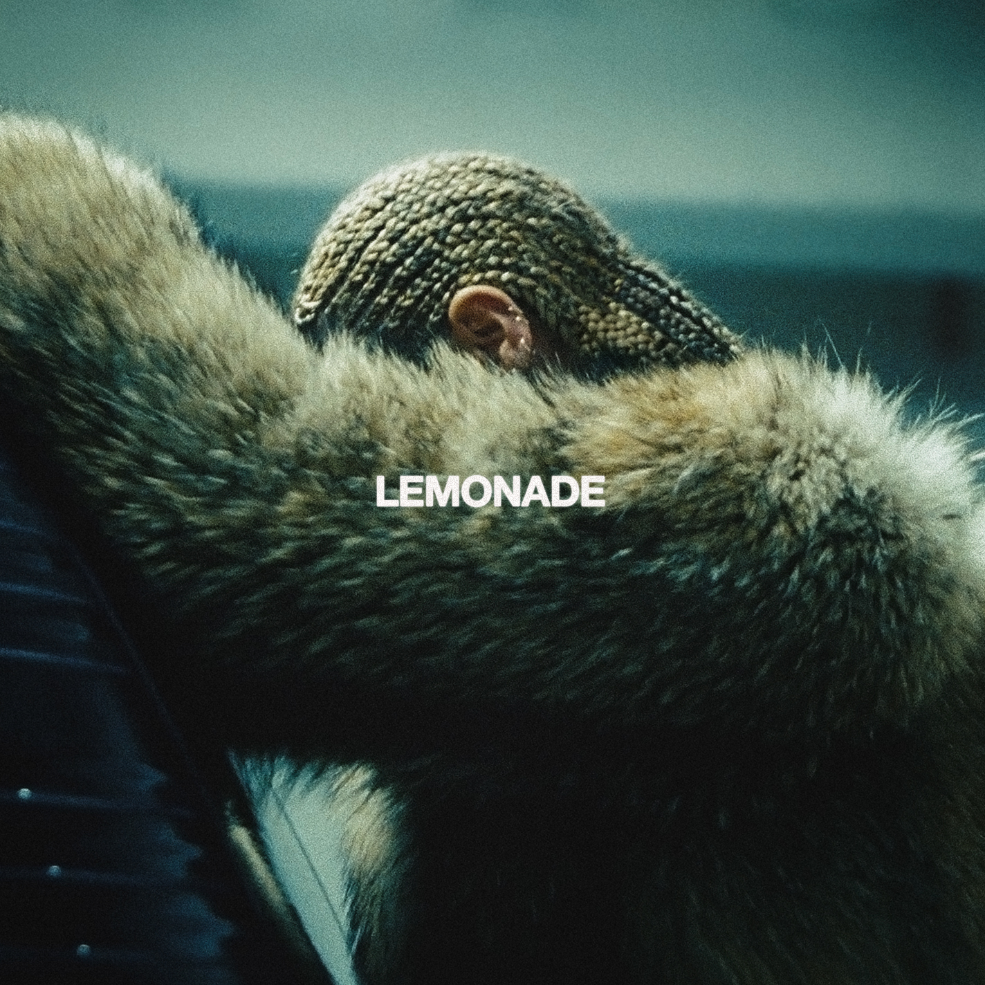 Beyoncé Squeezes Lemonade For Collectors Edition