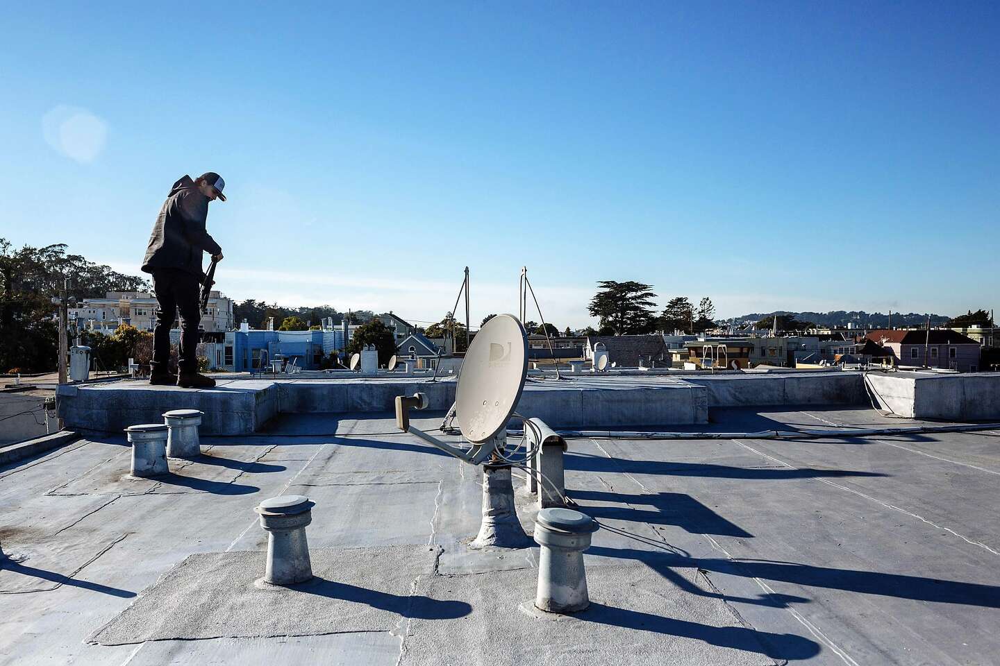Picture of New ordinance gives SF apartment dwellers more Internet options
