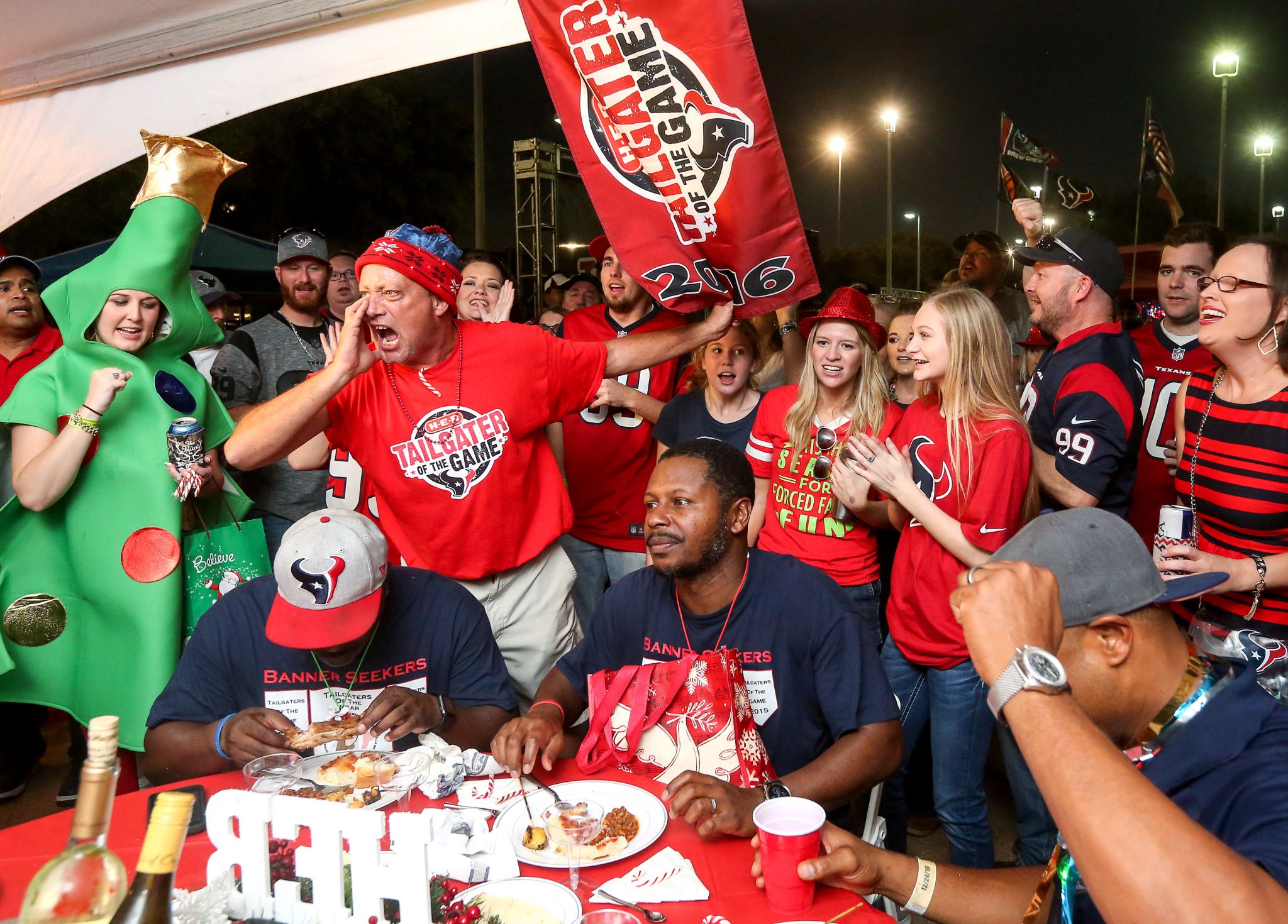 H-E-B Tailgater of the Game