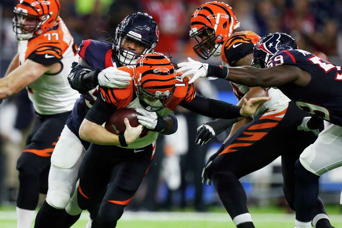 Bengals vs. Texans 2016 final score: Missed Cincinnati FG makes Houston the  AFC South champs 