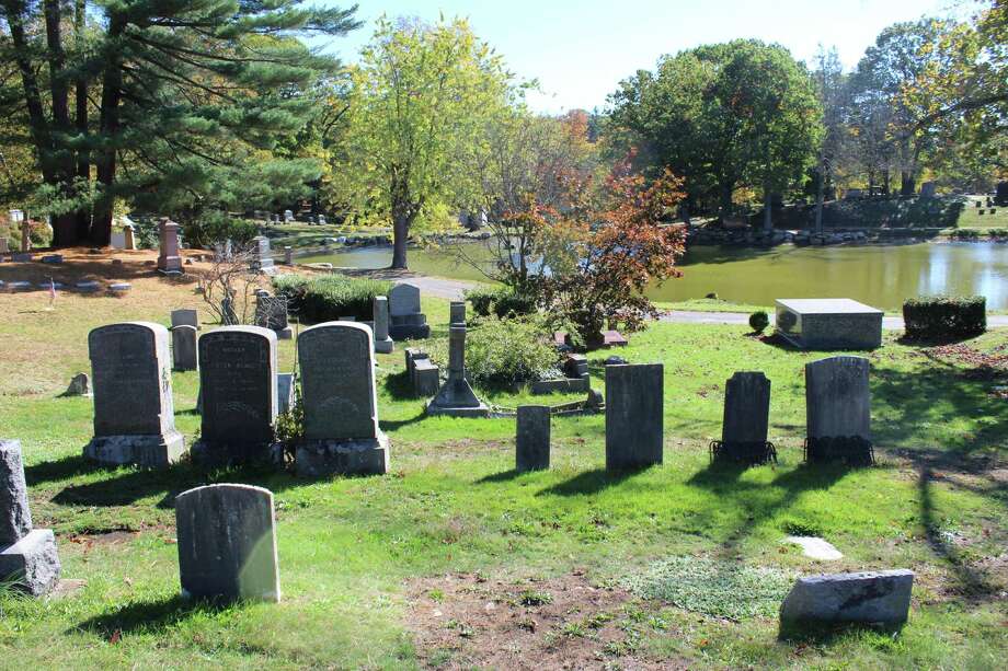 ‘Rural’ cemeteries overgrown relics of old New Canaan New Canaan