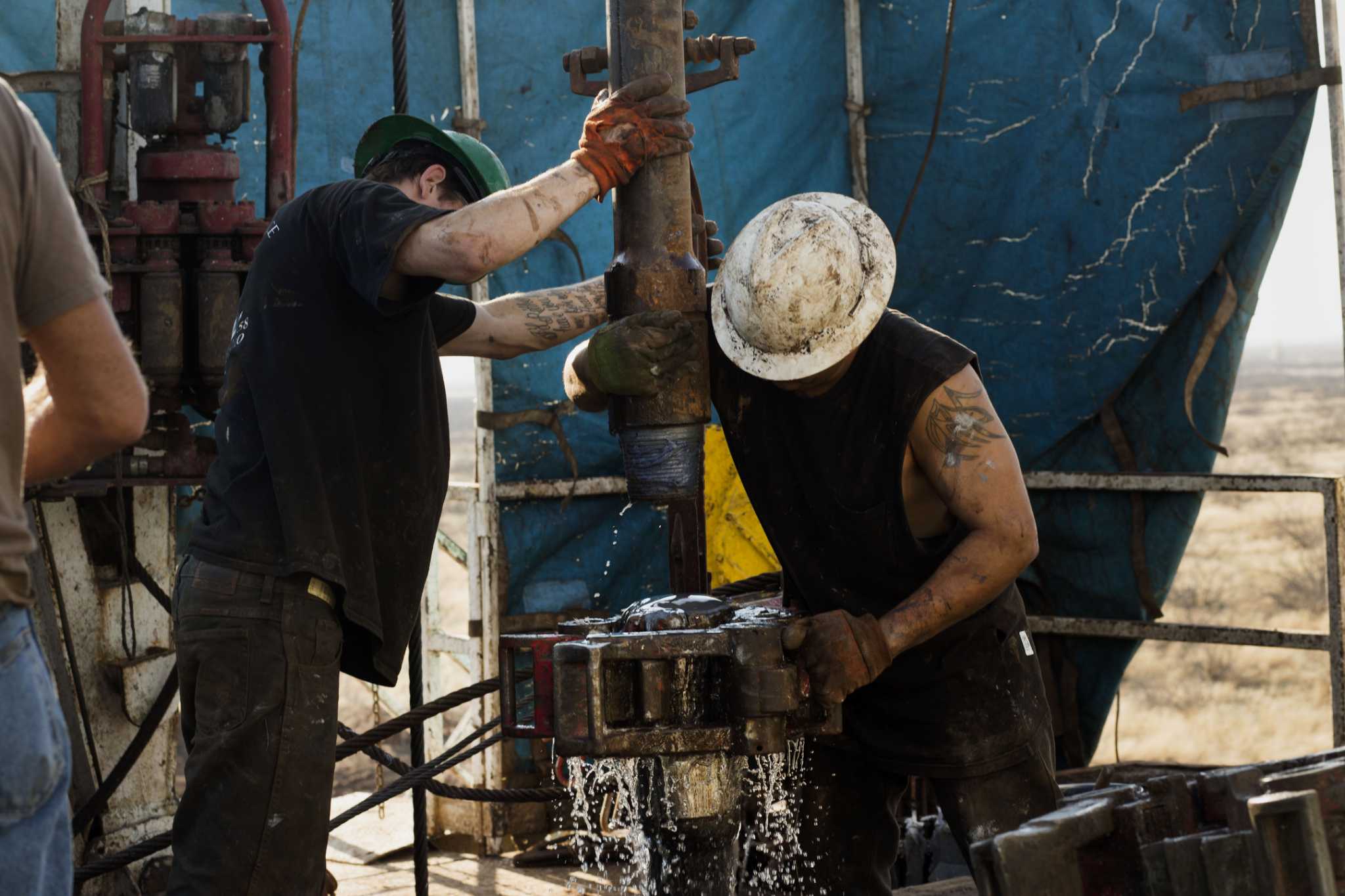 Texas drilling, oil field hiring accelerates in first quarter