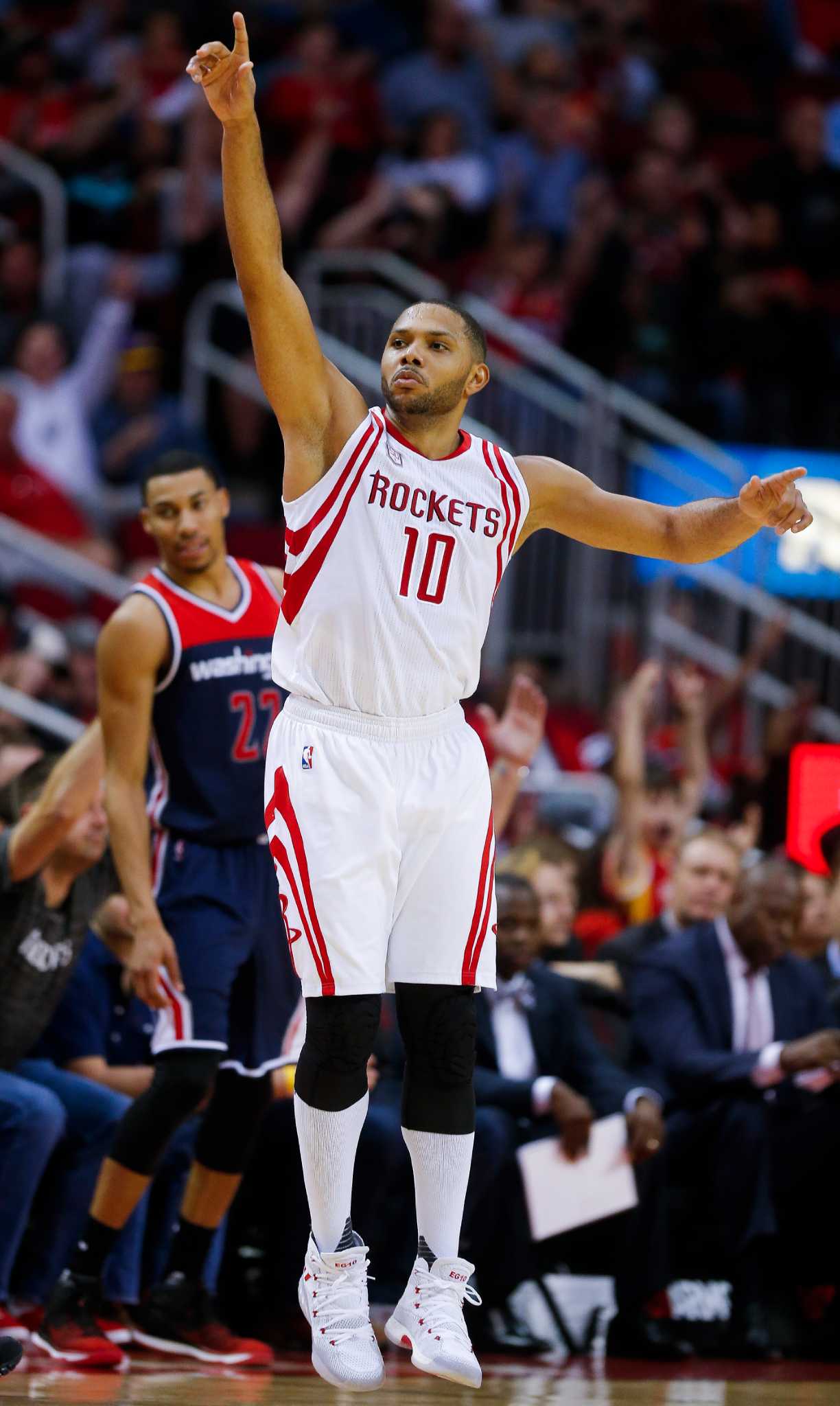 Eric Gordon heating up in time for NBA 3-point contest - Houston Chronicle
