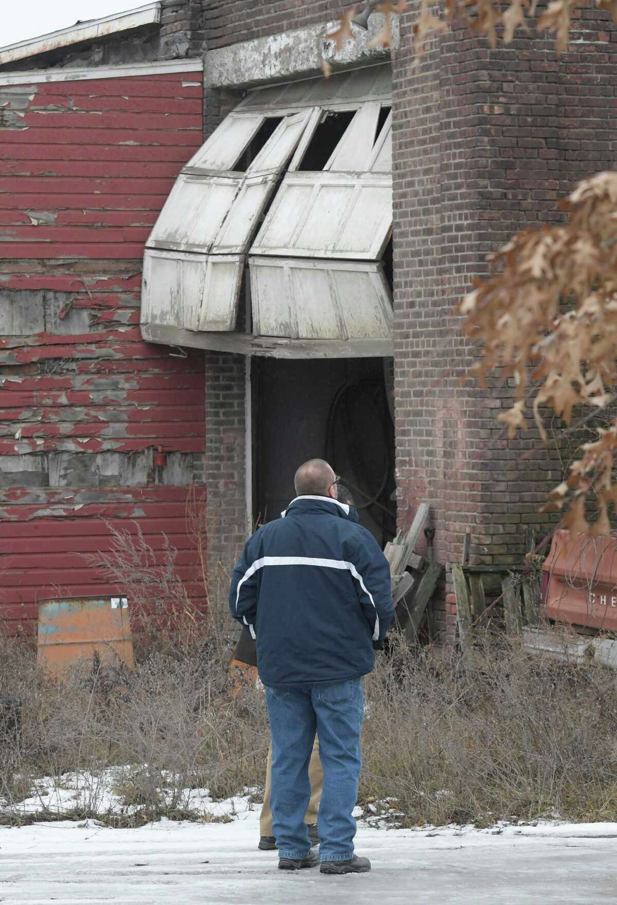 Blast reported in Port of Rensselaer area