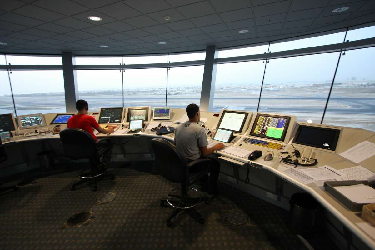 air traffic controller salary oregon