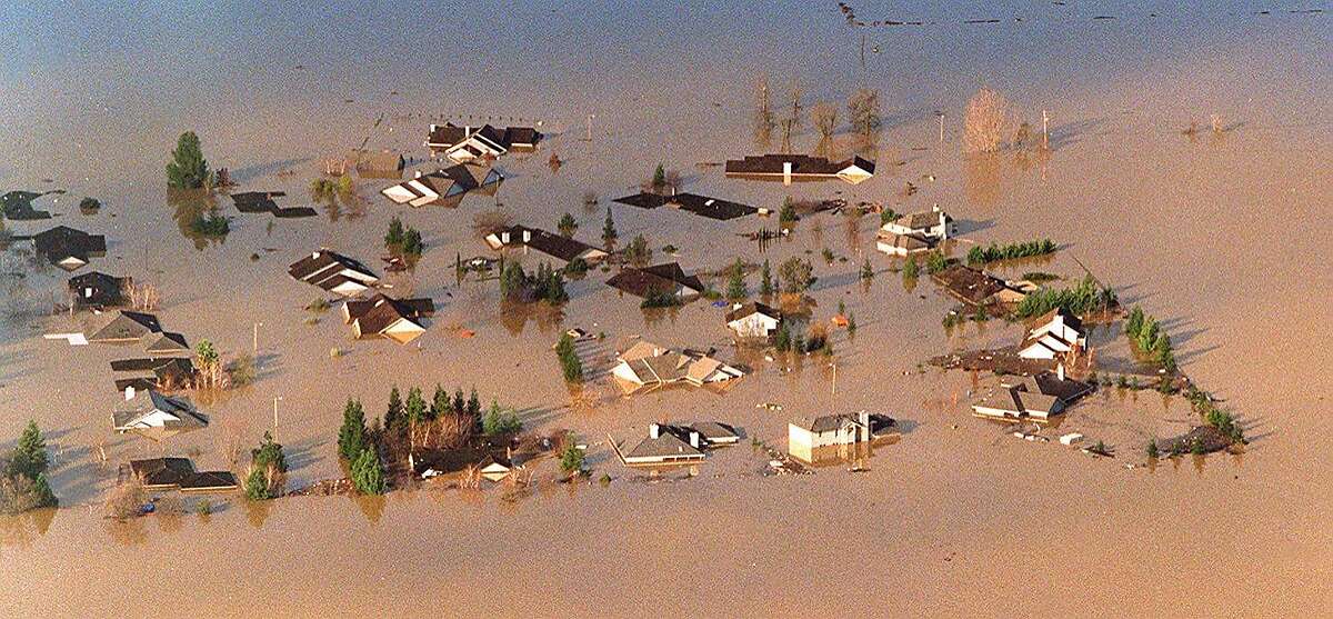 Stunning photos from Northern California's great flood of 1997