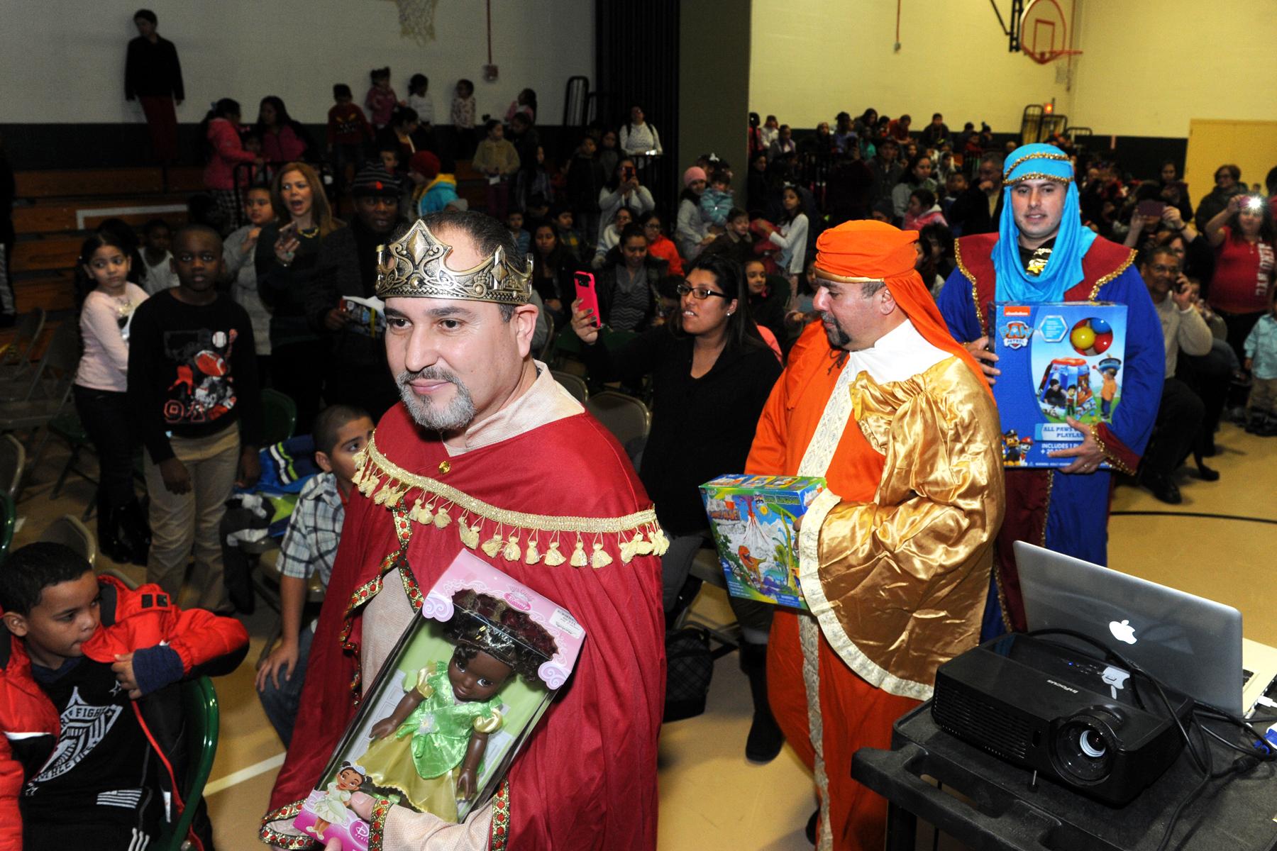 Celebrate Three King's Day in Puerto Rico