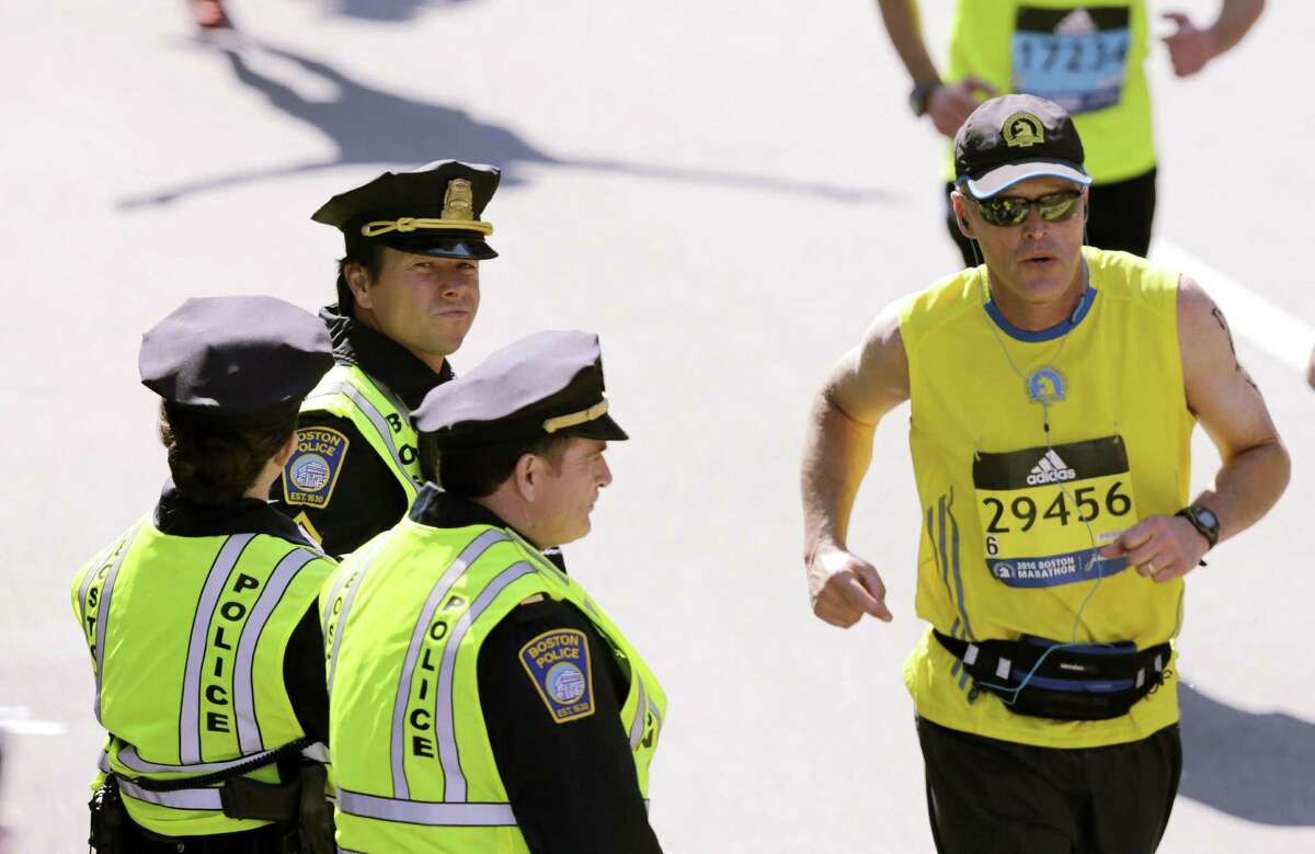 Whalberg’s cop is assigned to cover the finish line of the Boston Marathon.